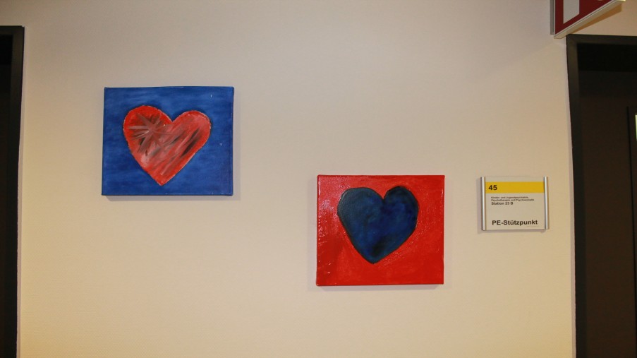 Kunst: zwei Herzbilder