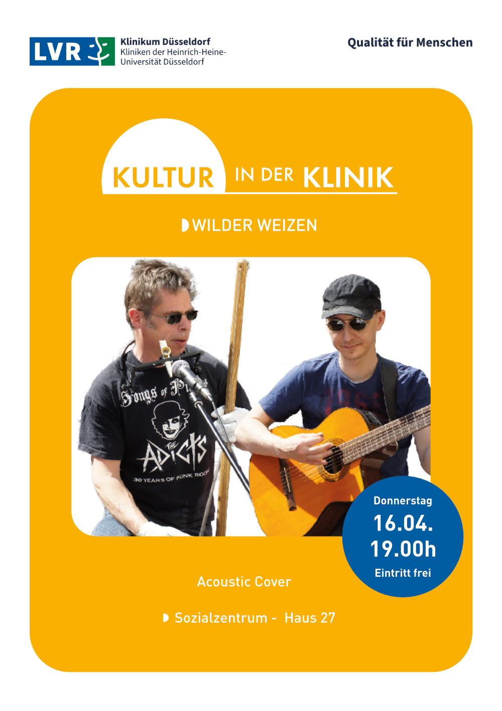 Auf dem Bild sehen Sie zwei Musiker -  einer spielt Gitarre, der andere spielt einen Besenstil-Bass